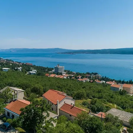 Vilă Antani With Heated Pool, Sauna & Jacuzzi Crikvenica
