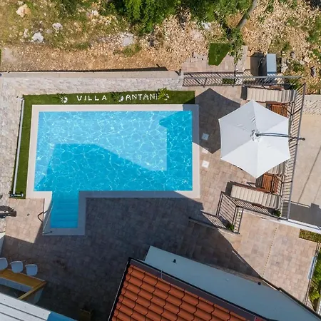 Antani With Heated Pool, Sauna & Jacuzzi Vilă