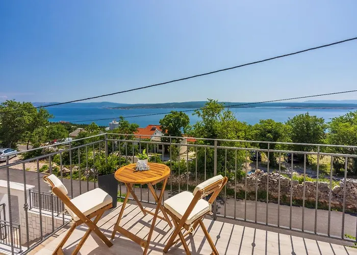 Antani With Heated Pool, Sauna & Jacuzzi Crikvenica