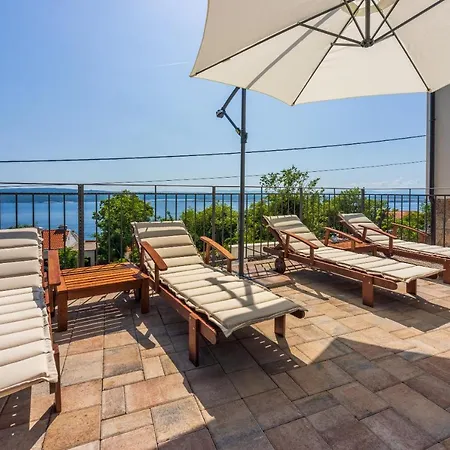 Vila Antani With Heated Pool, Sauna & Jacuzzi *