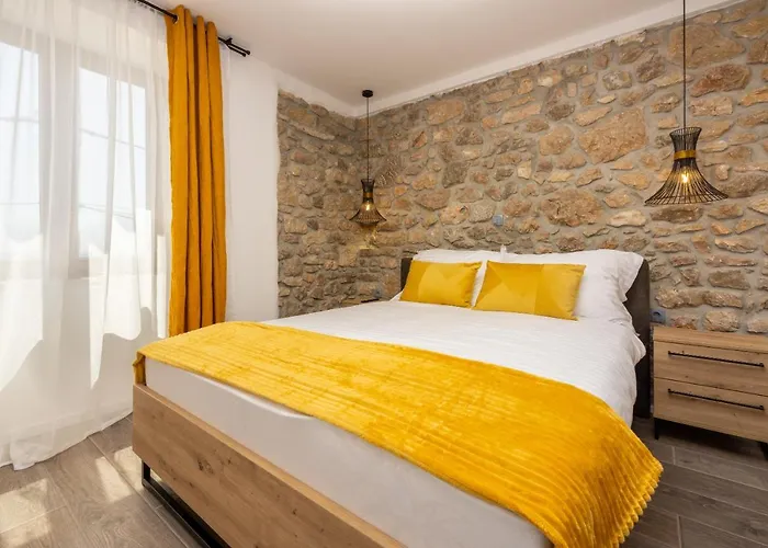 Antani With Heated Pool, Sauna & Jacuzzi Villa